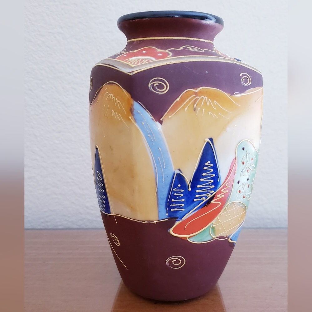 Antique Satsuma Japanese Vase - Picture 3 of 6